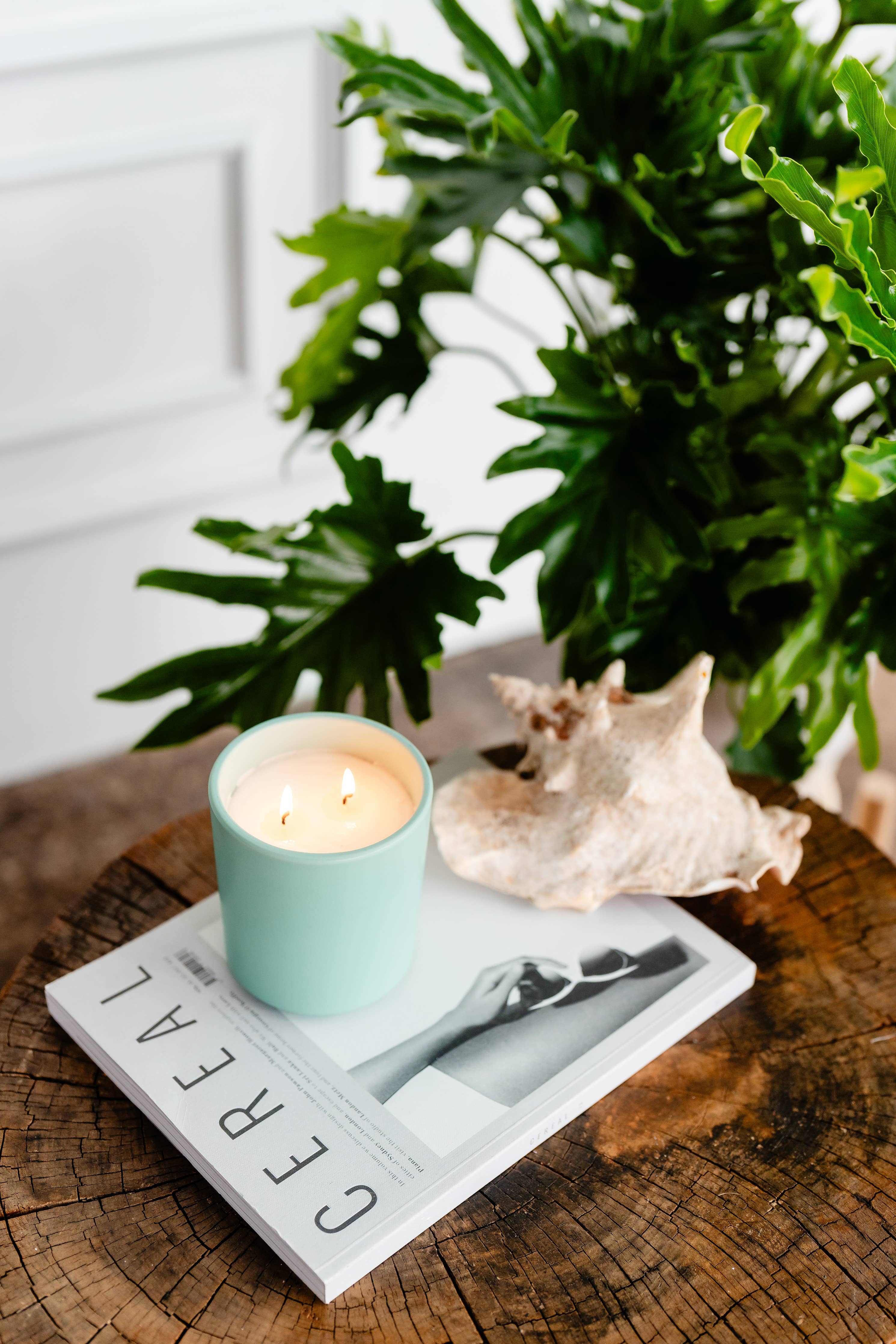 Earth & Ember 13 oz Candle: Endless Sea