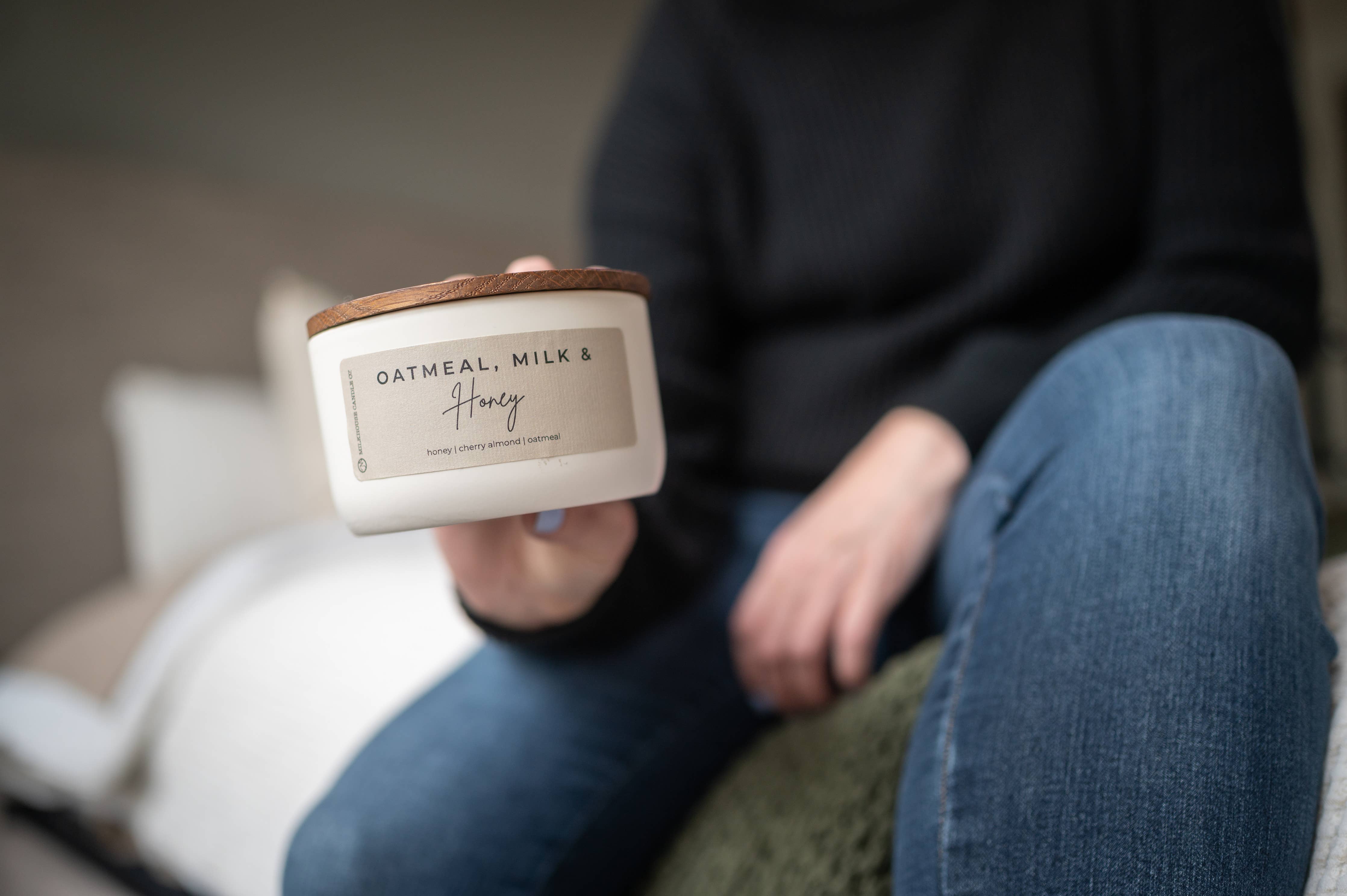 Oatmeal, Milk &amp; Honey | 10 oz Statement Candle