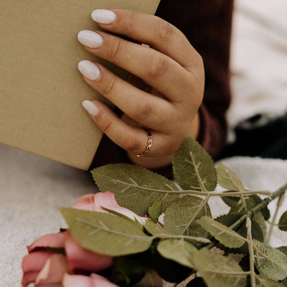 Stevie Gold Filled Wave Ring: 7