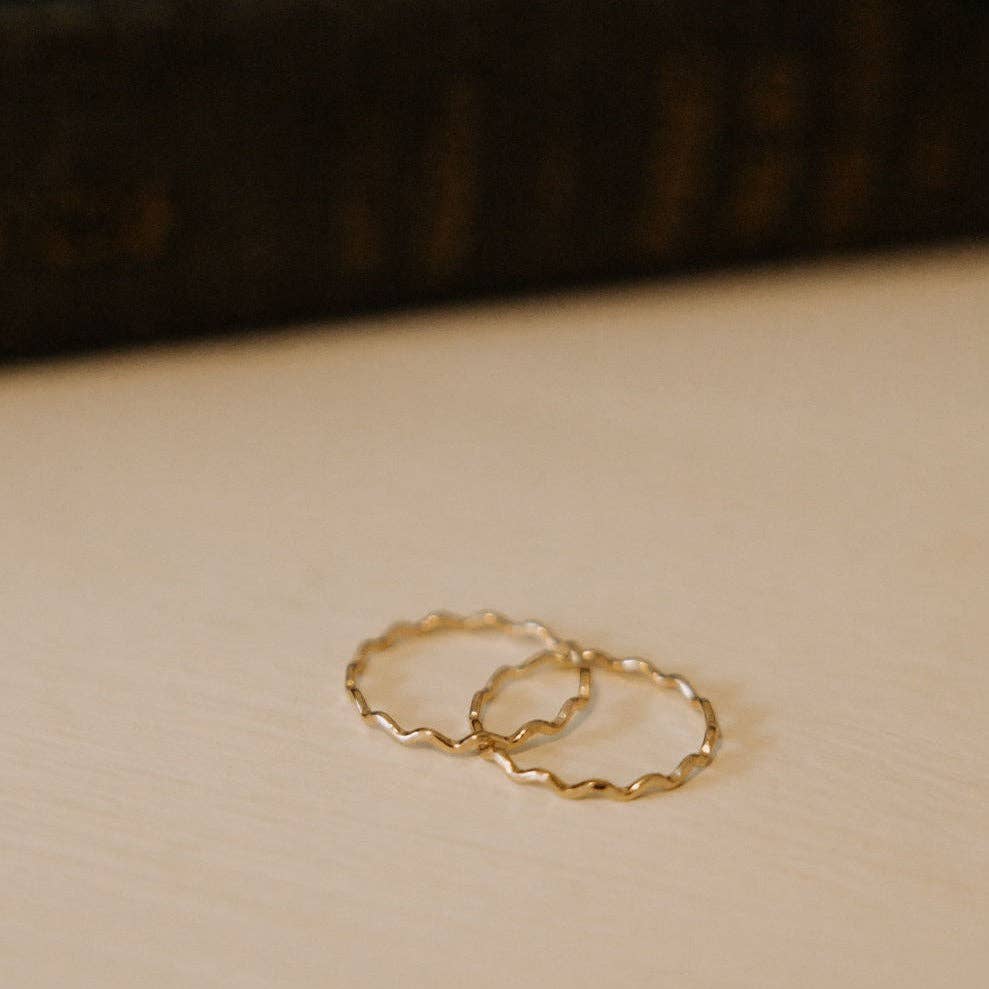 Stevie Gold Filled Wave Ring: 7