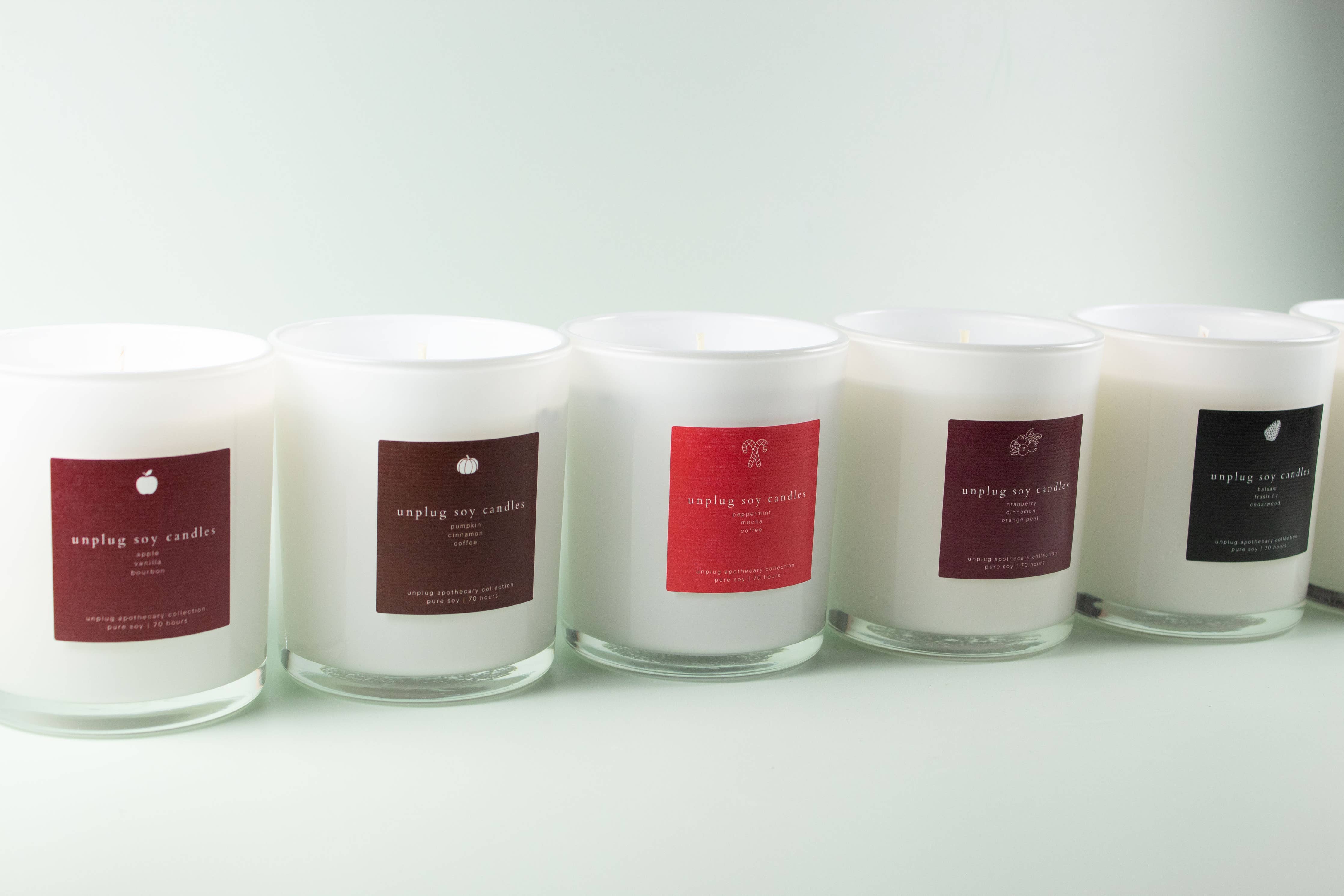 The Seasonal Edit – Peppermint Mocha Soy Candle
