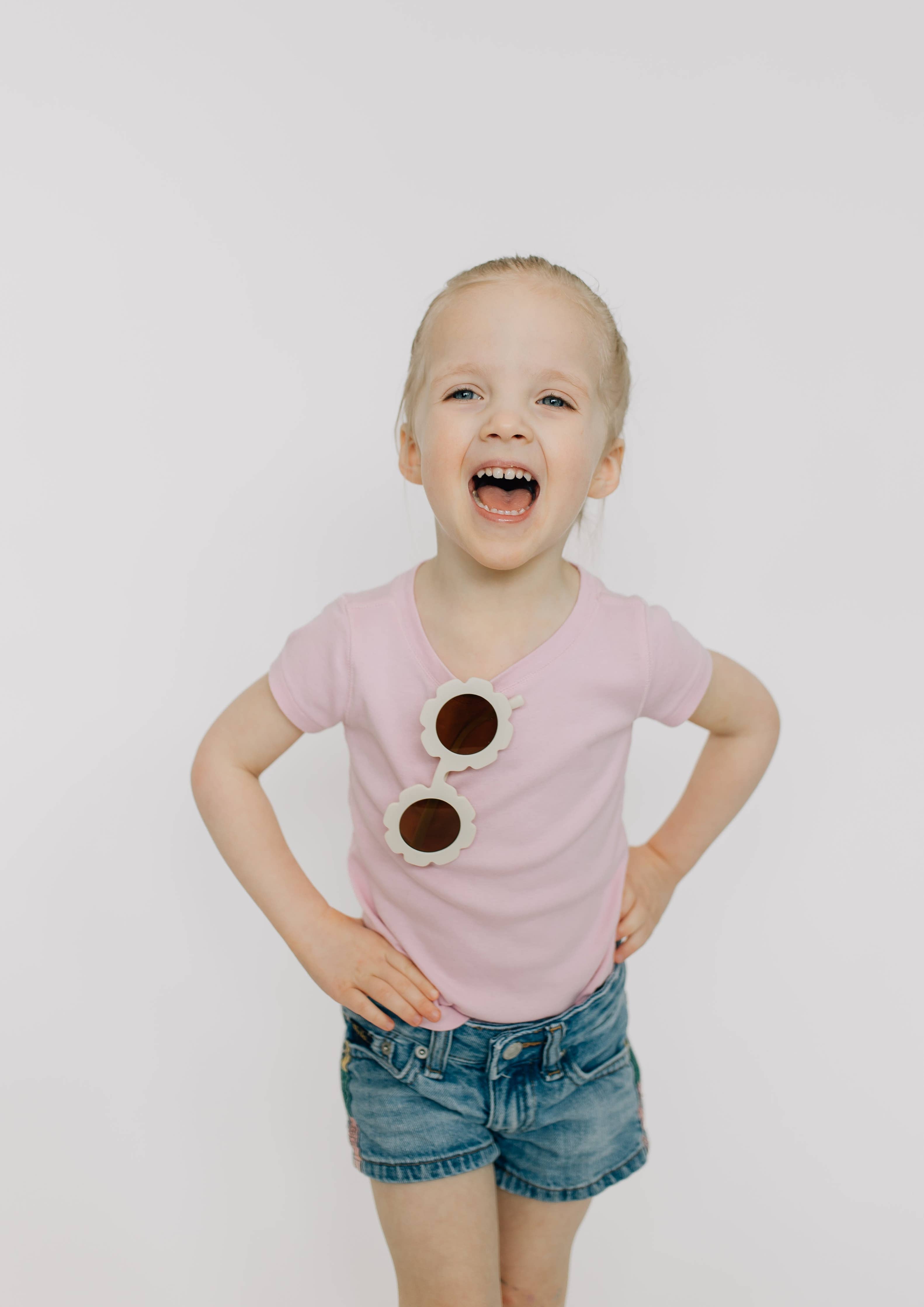 Kids Sunglasses: Cream Round
