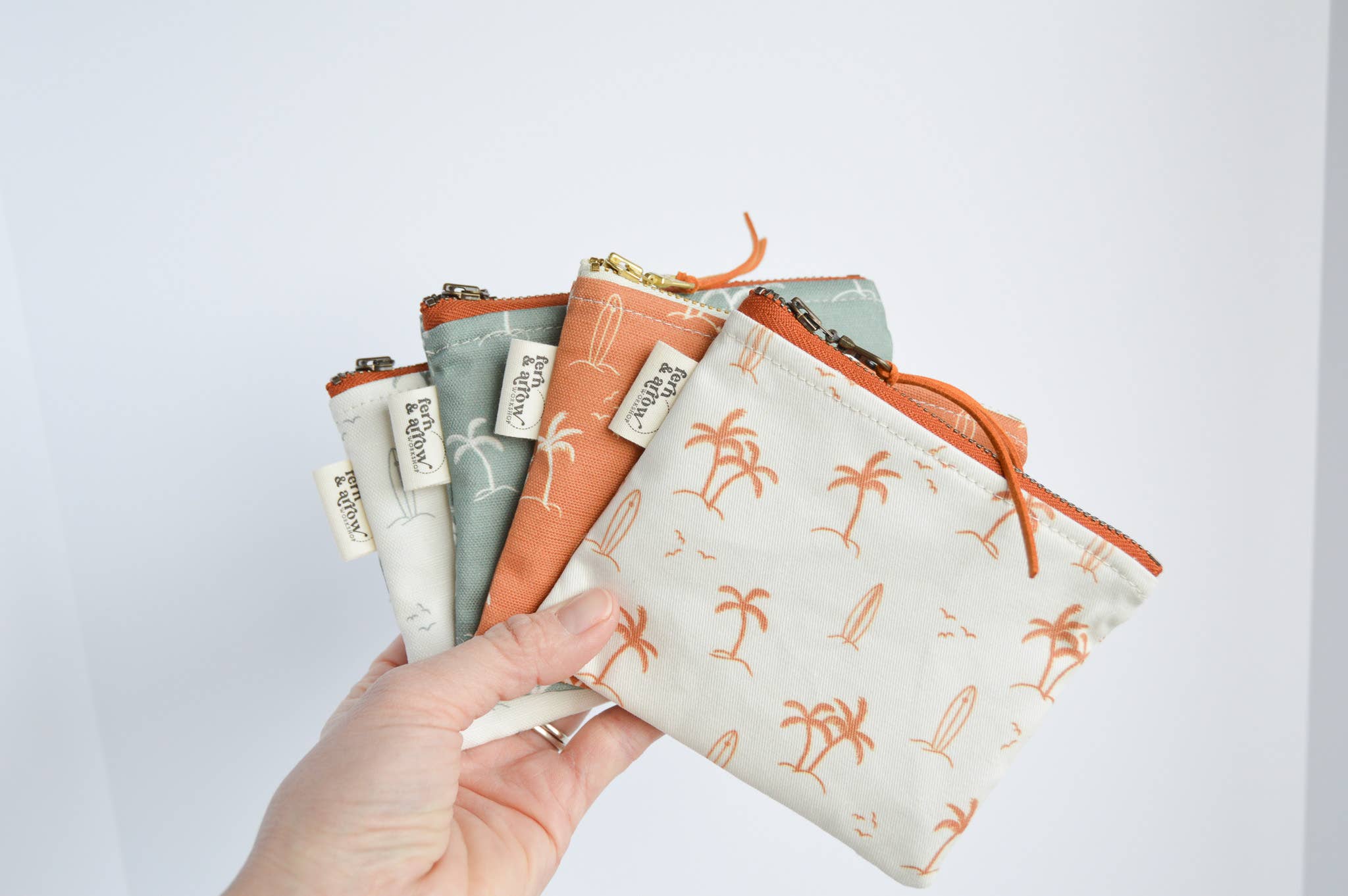 Palms Surf Zipper Pouch - White Rust: Coin Purse