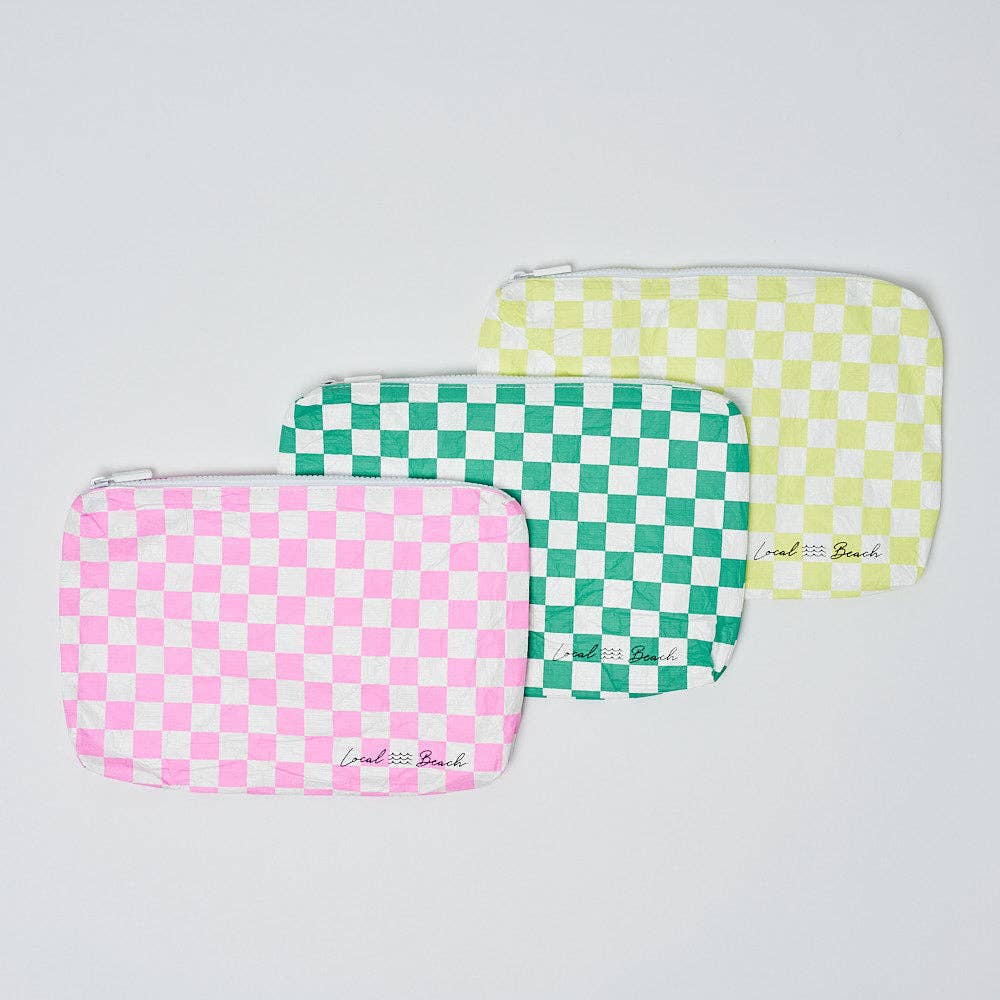 Green Checker Water Resistant Pouch: Green Medium