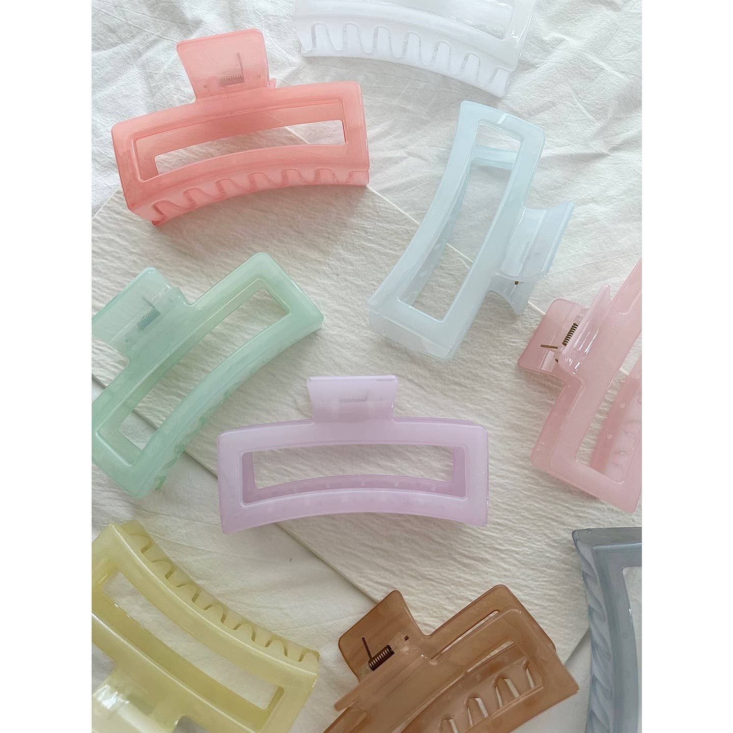 Jumbo Jelly Assorted Clips - FONDA JELLY: Assorted / ONE SIZE