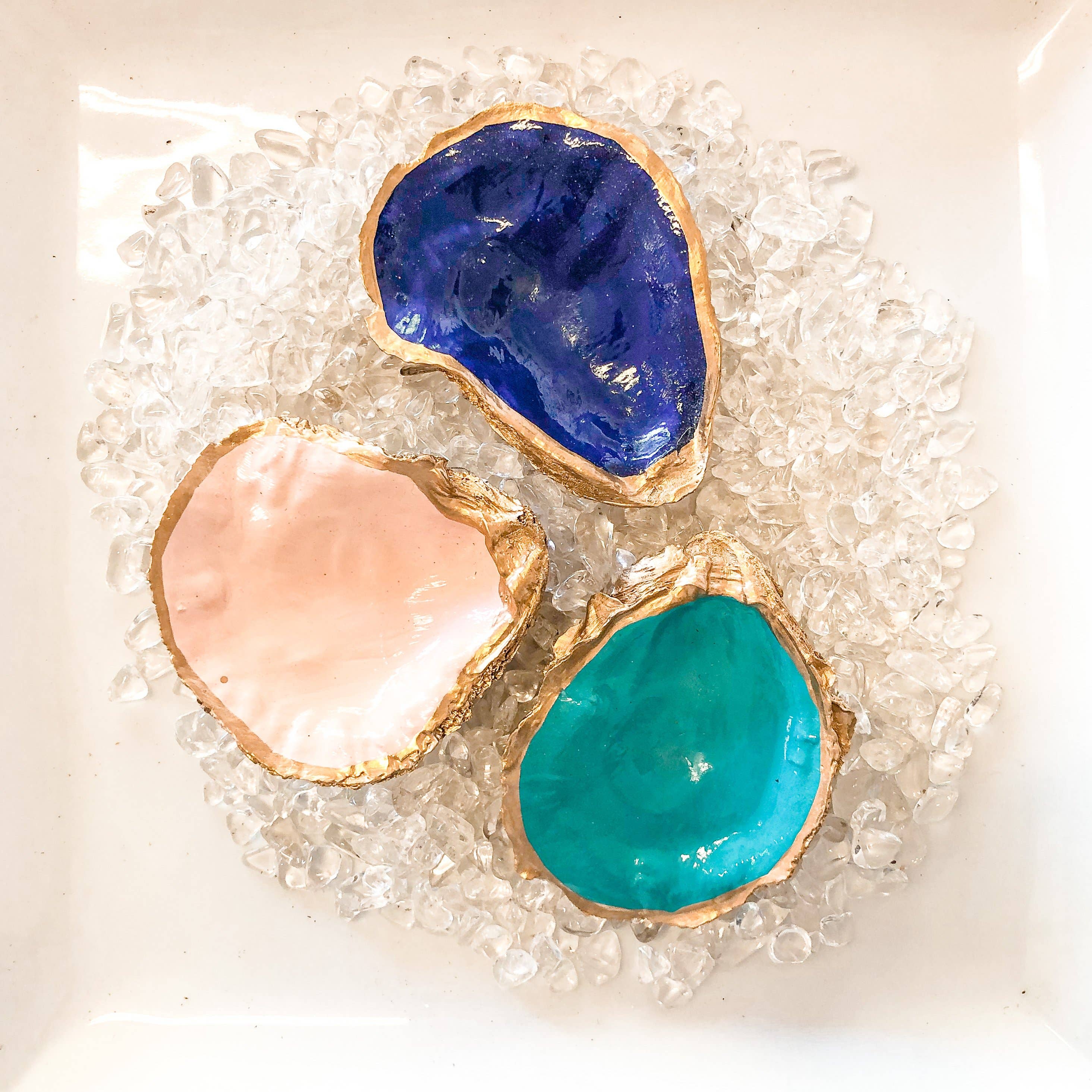 The Enamel Oyster: Teal